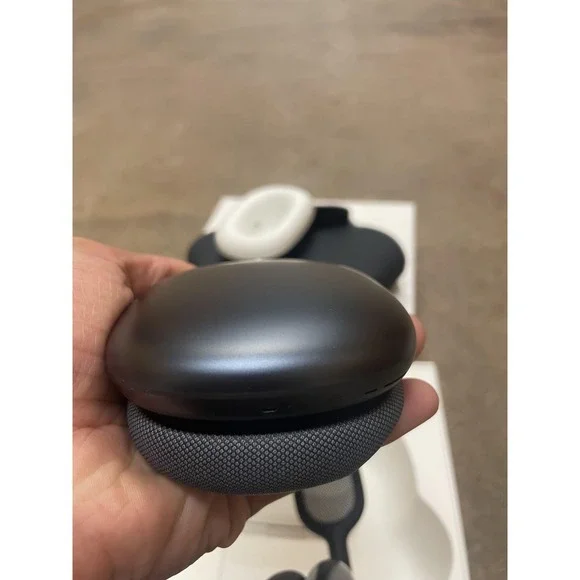 Apple AirPods Max Midnight Black Bluetooth USB-C Headphones Smart Case Open Box